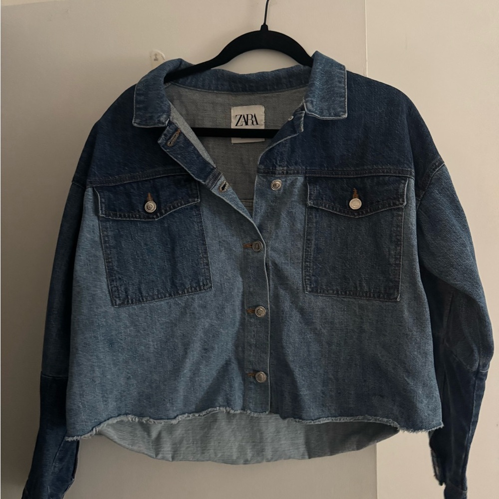 Zara Blue Denim Cropped shirt